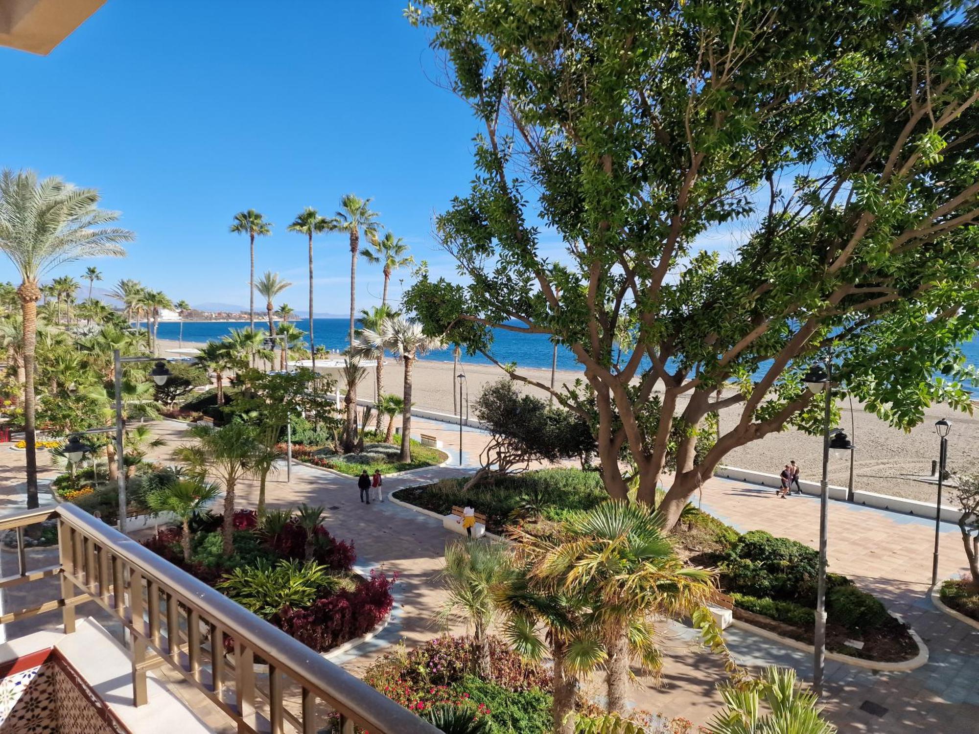 Estepona Playa Exteriér fotografie